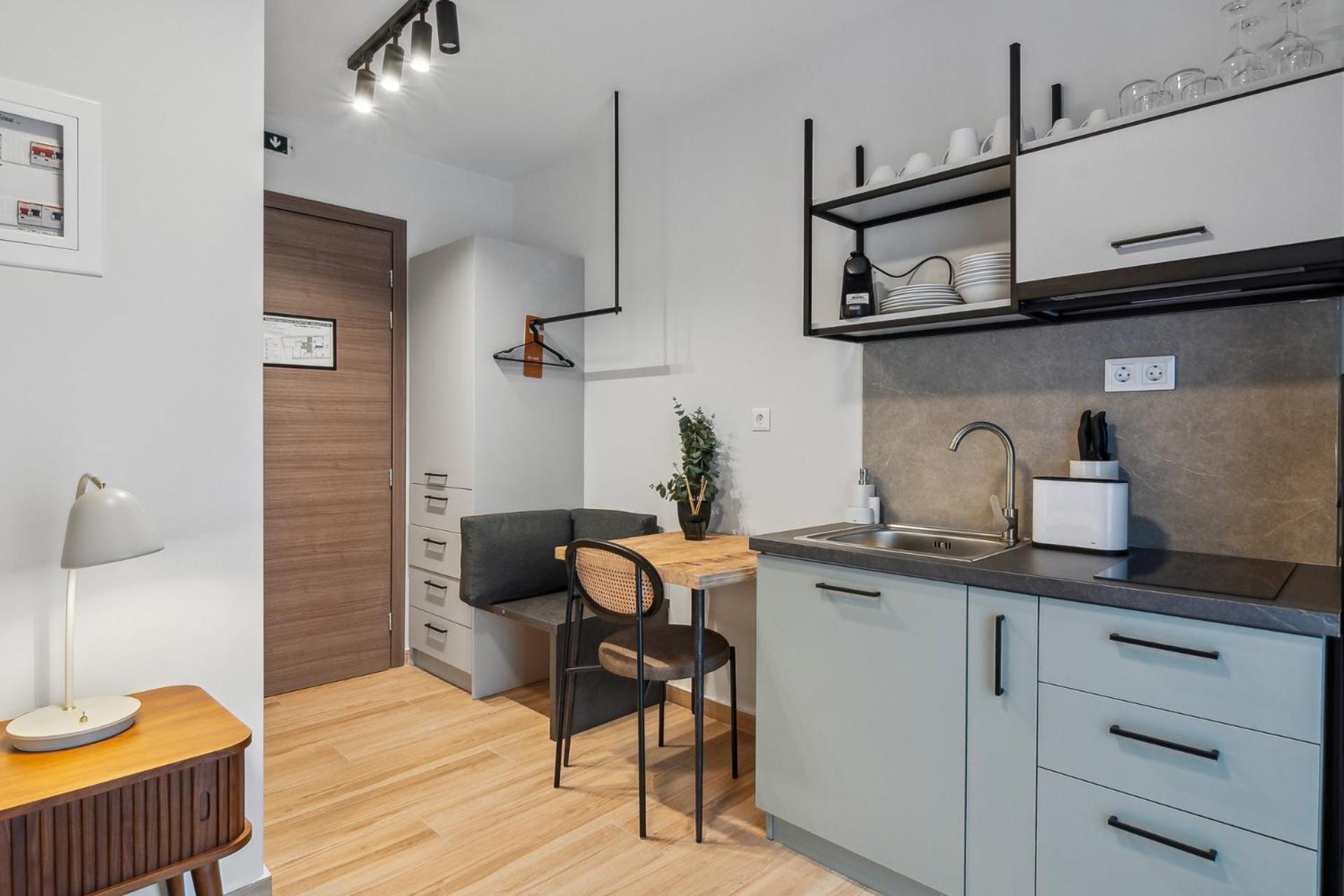 Limehome Athens Solonos City Center Екстер'єр фото