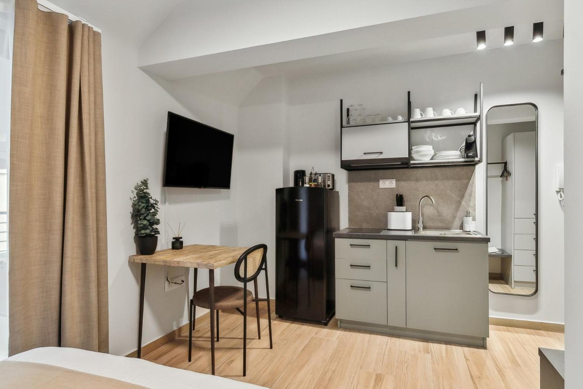 Limehome Athens Solonos City Center Екстер'єр фото