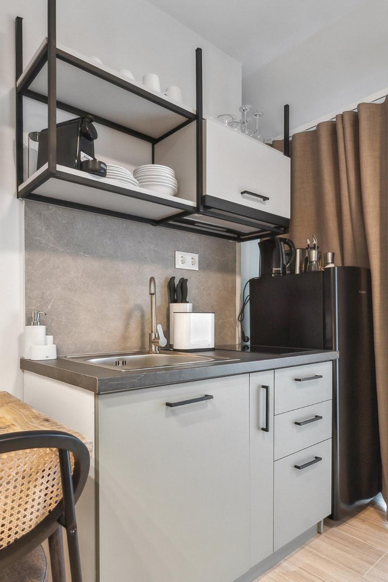 Limehome Athens Solonos City Center Екстер'єр фото