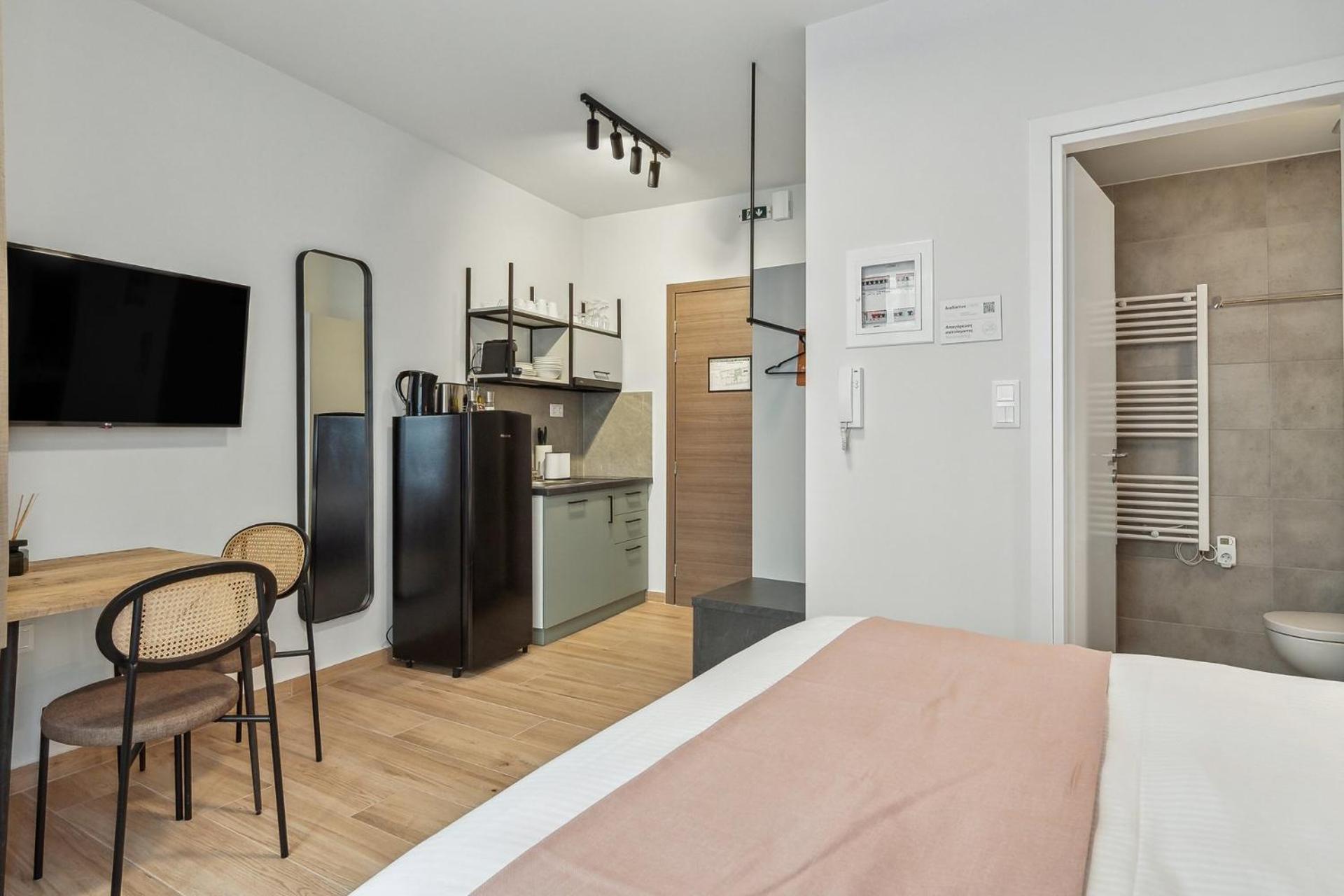 Limehome Athens Solonos City Center Екстер'єр фото