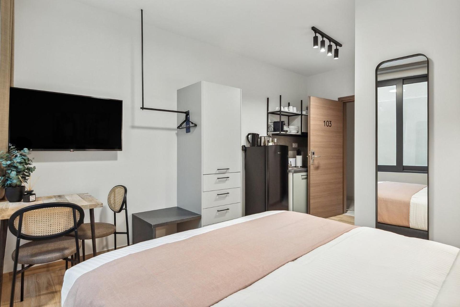 Limehome Athens Solonos City Center Номер фото