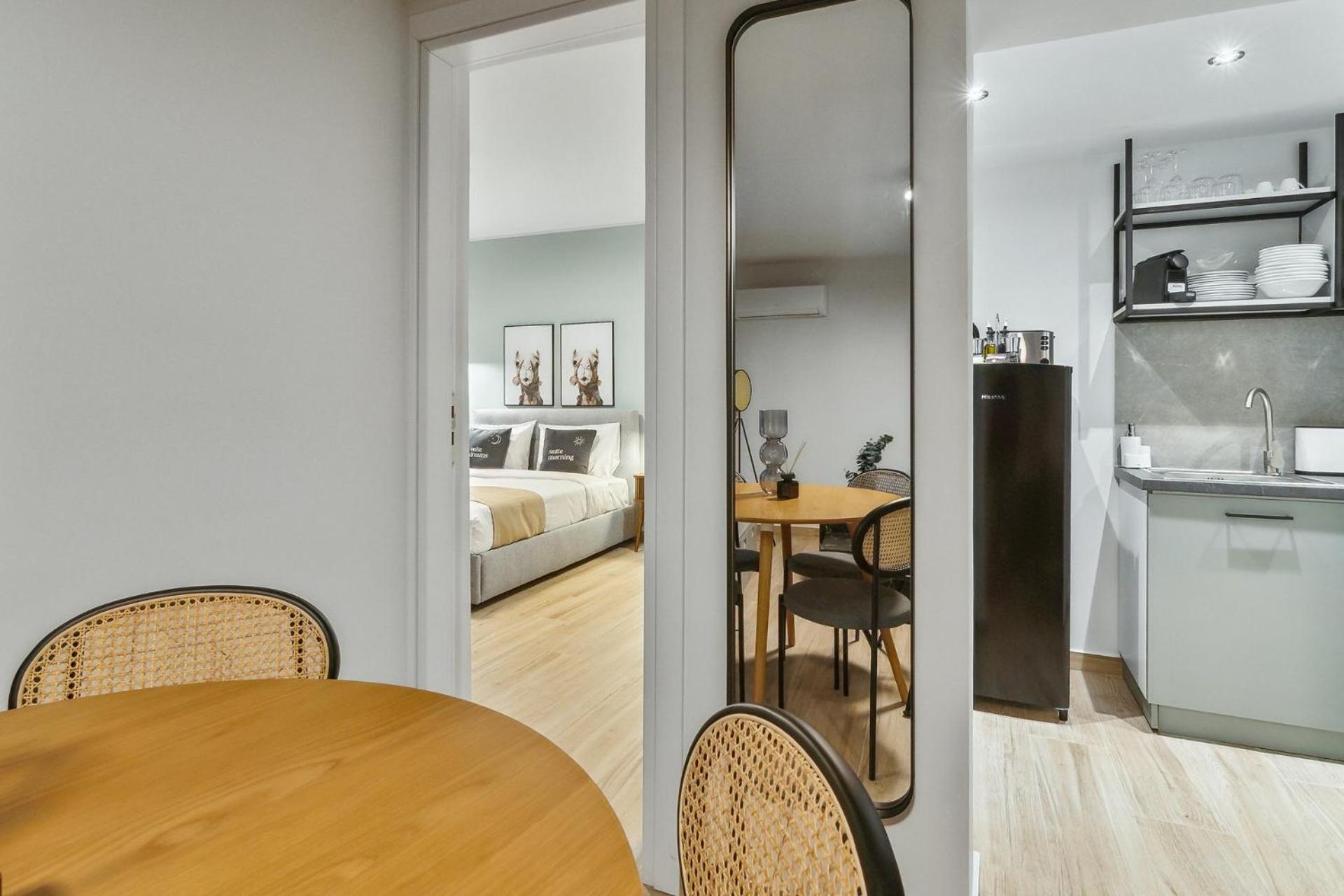 Limehome Athens Solonos City Center Номер фото