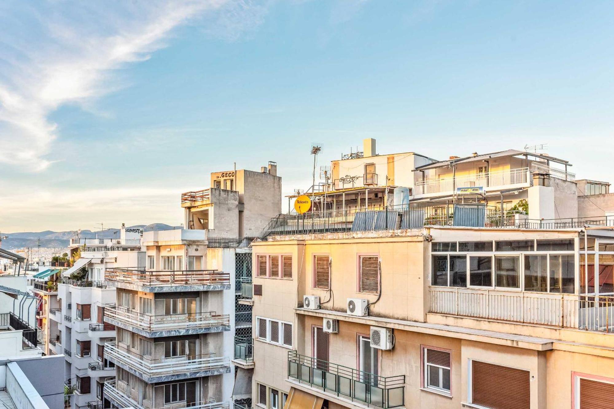 Limehome Athens Solonos City Center Екстер'єр фото
